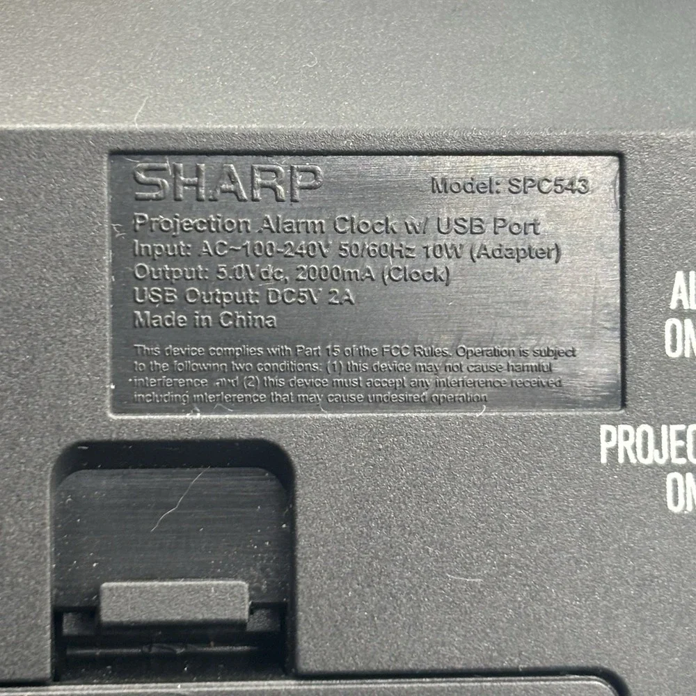 SHARP SPC543 Alarm Time Display Time Projection w 2Amp USB Charger Port Calendar